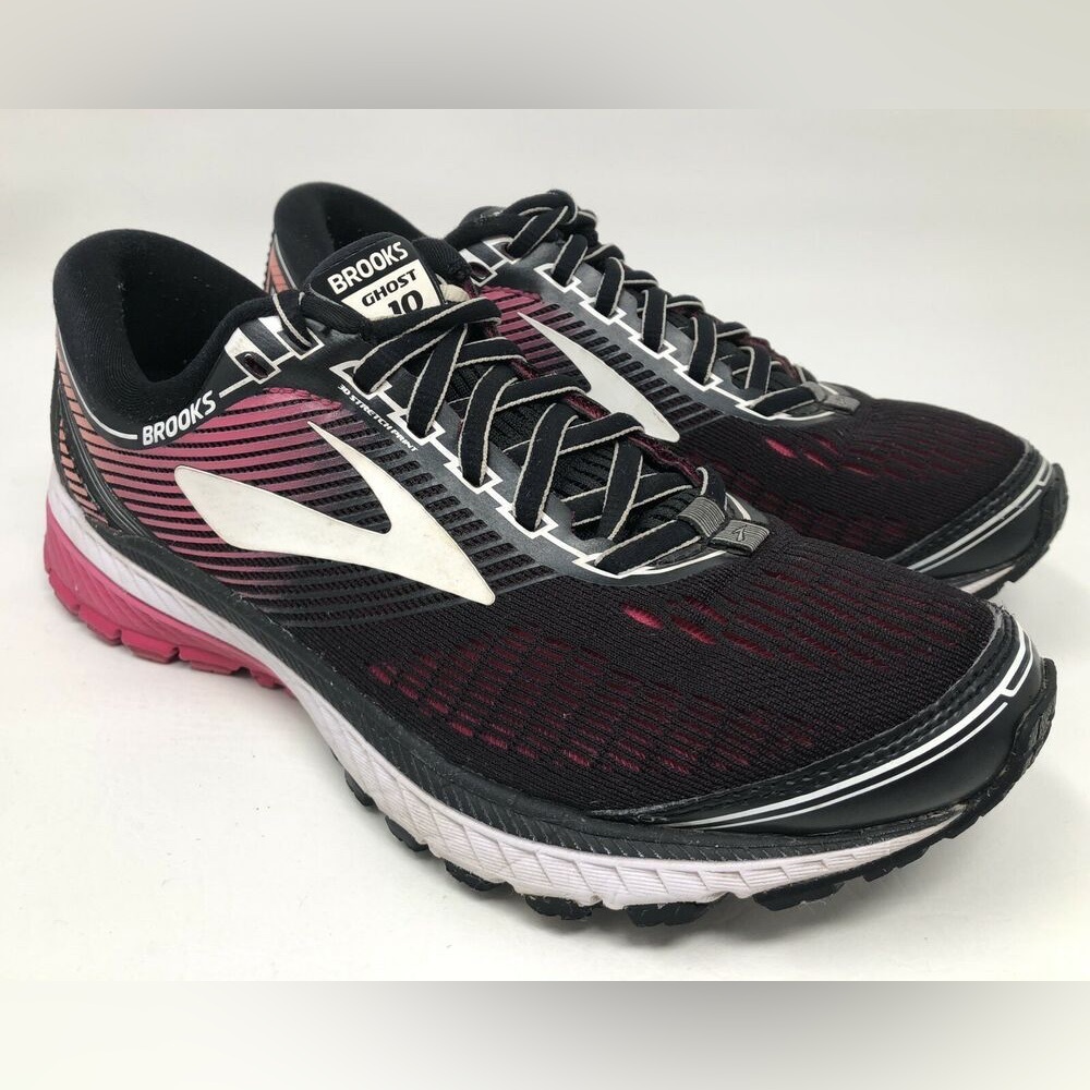 Brooks Ghost Running Sneaker size 10